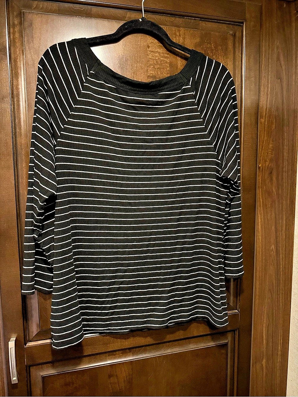 Striped Long Sleeve Top in Black & White Like New